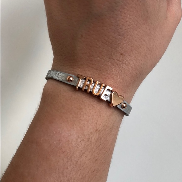 Bracelet - Picture 2 of 5